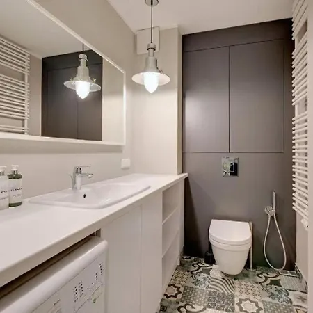 Urban Nest - Torunska 15 شقة